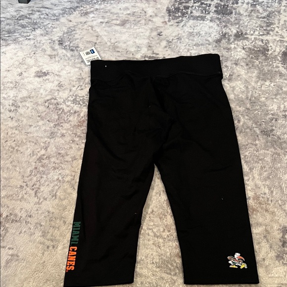 PINK Victoria's Secret Black Leggings - Picture 4 of 8